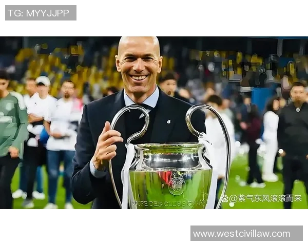 小烟枪:从街头少年到足球传奇的成长之路 小烟枪:从街头少年到足球传奇的成长之路