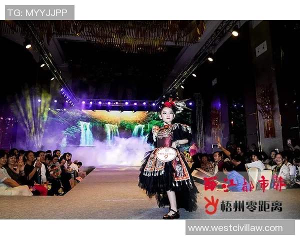 璀璨巨星同场竞技见证绿茵传奇岁月辉煌瞬间